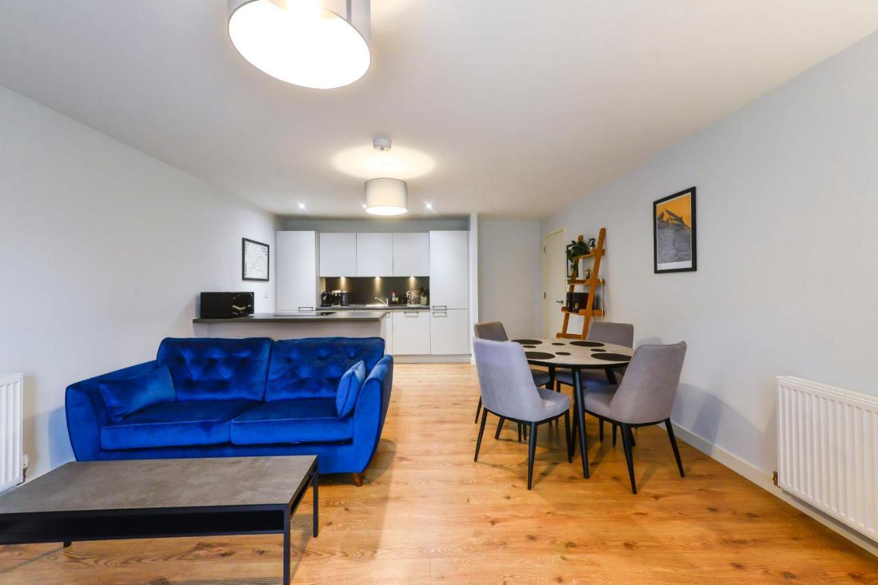 エディンバラGuestready - Splendid Flat In Leith With Parking!アパートメント エクステリア 写真