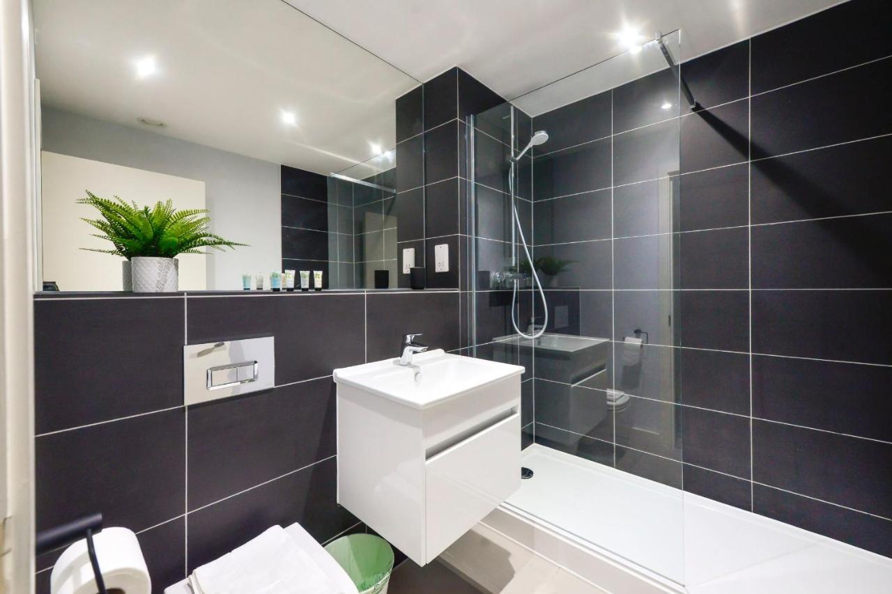 エディンバラGuestready - Splendid Flat In Leith With Parking!アパートメント エクステリア 写真