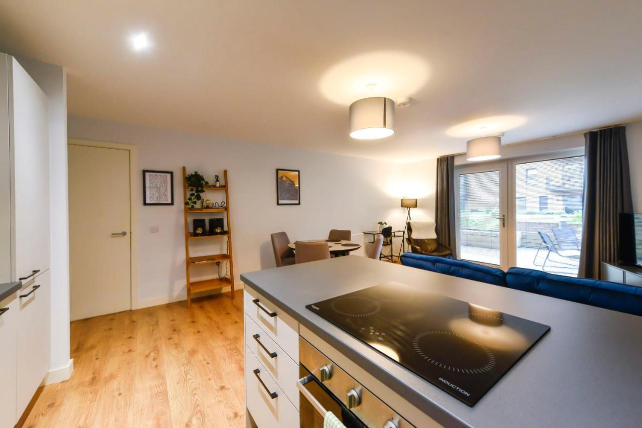 エディンバラGuestready - Splendid Flat In Leith With Parking!アパートメント エクステリア 写真