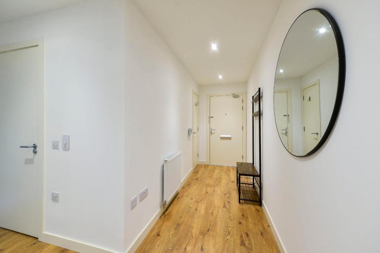 エディンバラGuestready - Splendid Flat In Leith With Parking!アパートメント エクステリア 写真