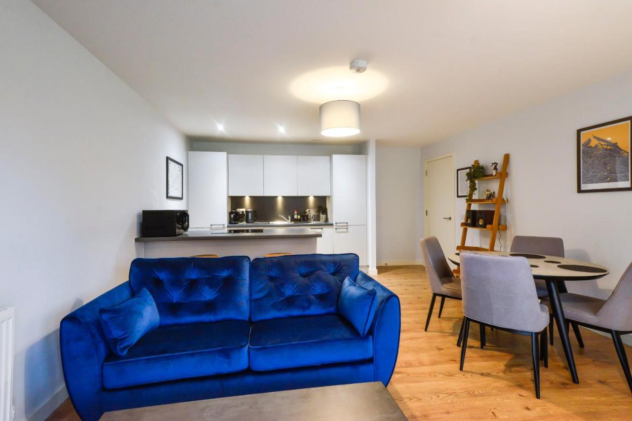 エディンバラGuestready - Splendid Flat In Leith With Parking!アパートメント エクステリア 写真