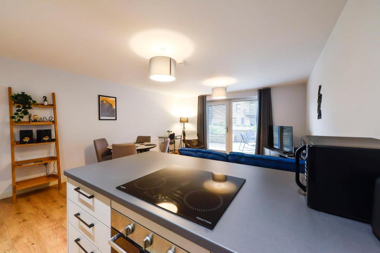 エディンバラGuestready - Splendid Flat In Leith With Parking!アパートメント エクステリア 写真