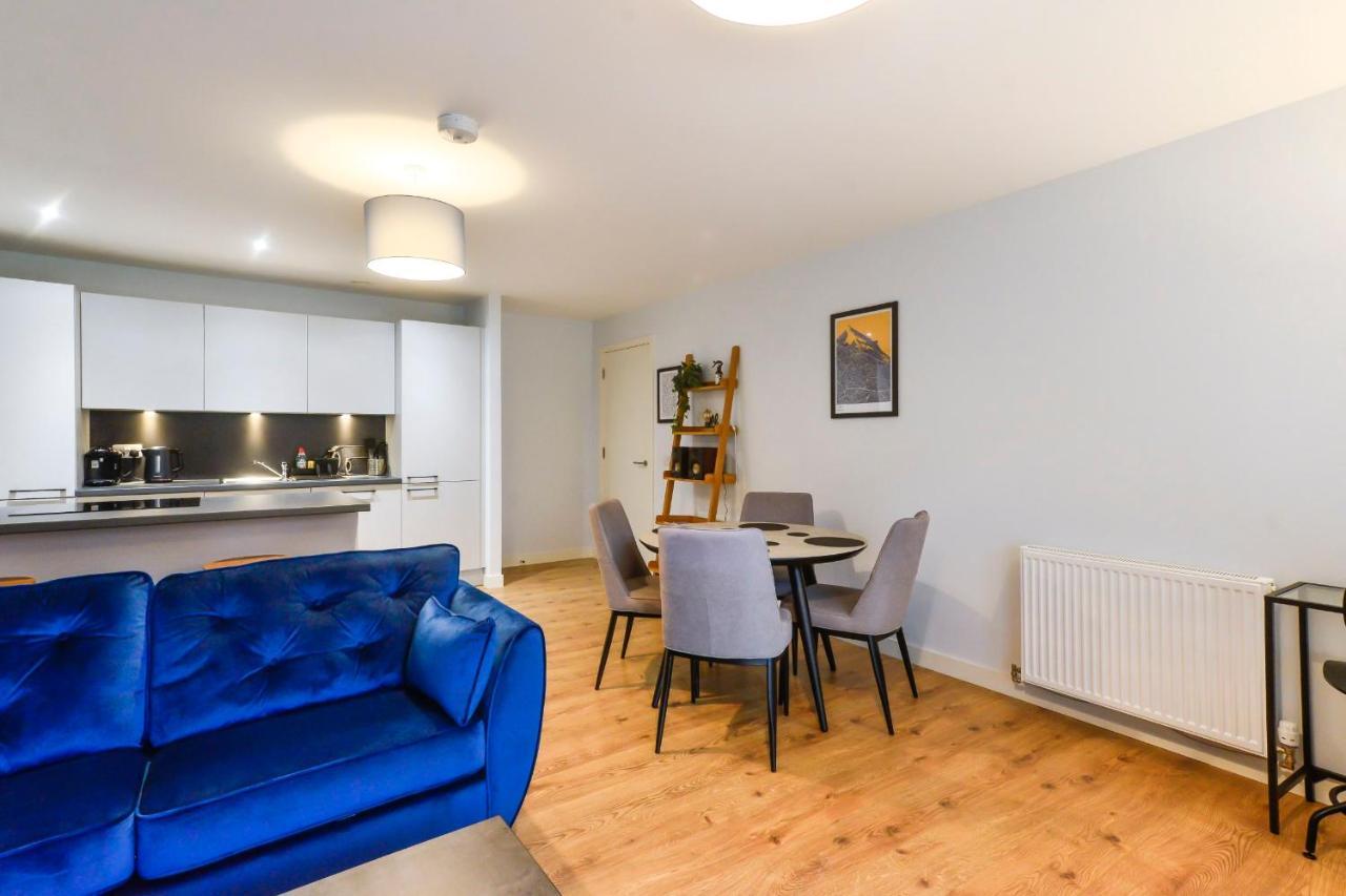 エディンバラGuestready - Splendid Flat In Leith With Parking!アパートメント エクステリア 写真